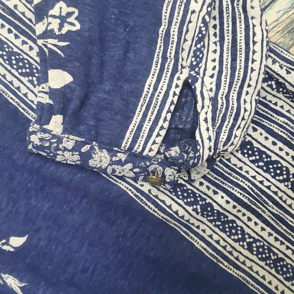 Lucky Brand Navy and White Patterned Top - Picture 7 of 7